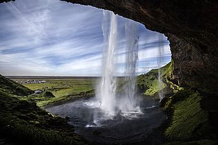 Island. Seljalandsfoss (c) pixabay, AdrianKirby Island. Seljalandsfoss (c) pixabay, AdrianKirby